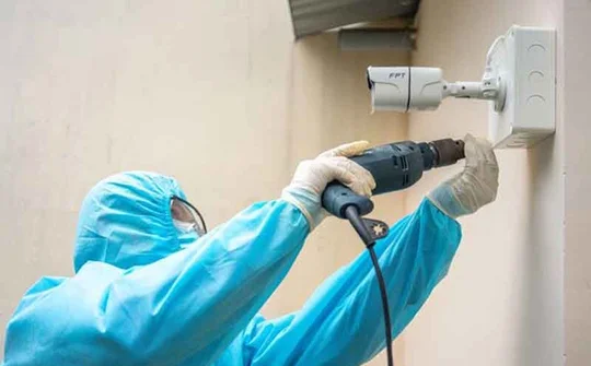 FPT tiếp tục nâng băng thông Internet và hỗ trợ các y bác sĩ tuyến đầu trong mùa dịch