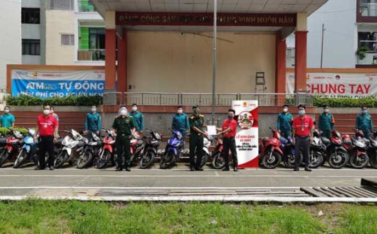 Lực lượng "đi chợ hộ" được tiếp sức với 1.000 xe máy do Viettel Post huy động