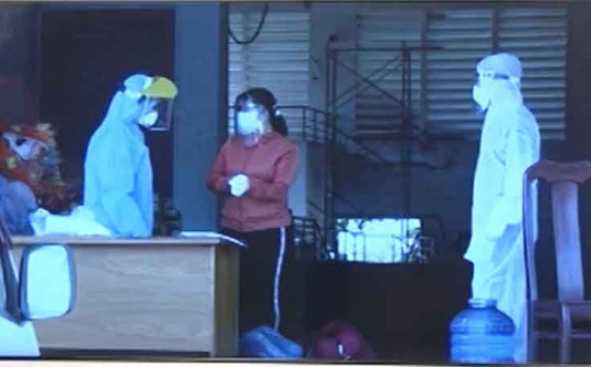 Đà Nẵng: Thí điểm theo dõi F1 cách ly tại nhà bằng vòng đeo tay thông minh