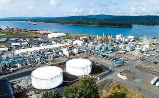 LANXESS hoàn tất thương vụ mua lại Emerald Kalama Chemical