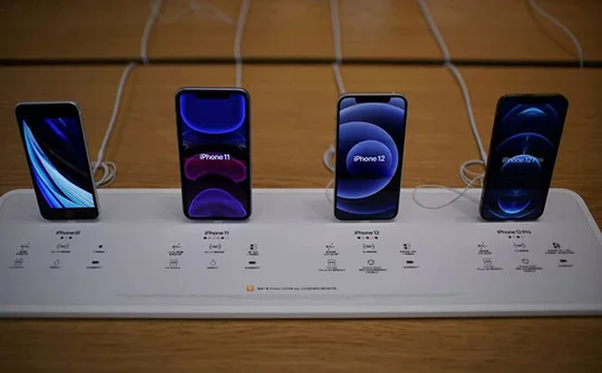 iPhone chiếm thị phần vượt trội phân khúc smartphone cao cấp