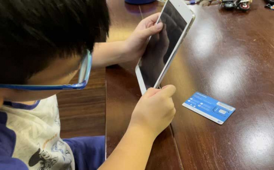 Đồng hành “Sóng và máy tính cho em”, VinaPhone tặng sim 4G miễn phí