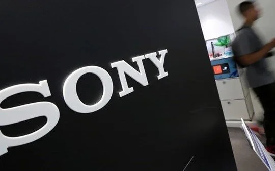 Sony đối mặt những đối thủ đáng gờm trong lĩnh vực game trực tuyến