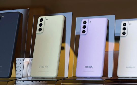 Samsung ra mắt Galaxy S21 FE 5G, giá từ 15,99 triệu đồng