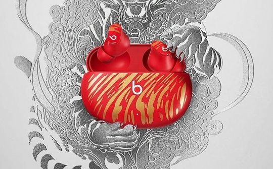Apple ra sản phẩm Beats Studio Buds chào mừng Tết Nguyên đán
