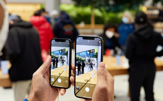 Thị trường di động toàn cầu tiếp tục giảm