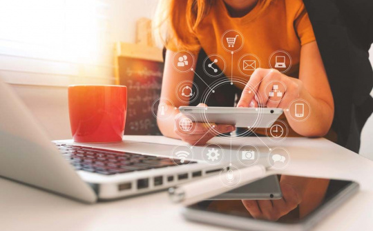 Bảo hiểm FWD ra mắt Trợ lý công nghệ Fi