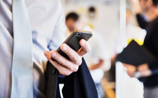 Thiết bị chưa đăng ký của nhân viên khiến các DN thiệt hại ít nhất 100.000 USD