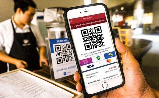 Lên mạng an toàn: Từ "sống online" đến thanh toán không tiền mặt
