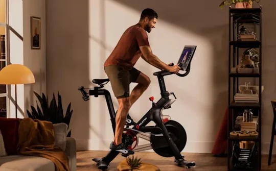Amazon và Nike muốn mua Peloton