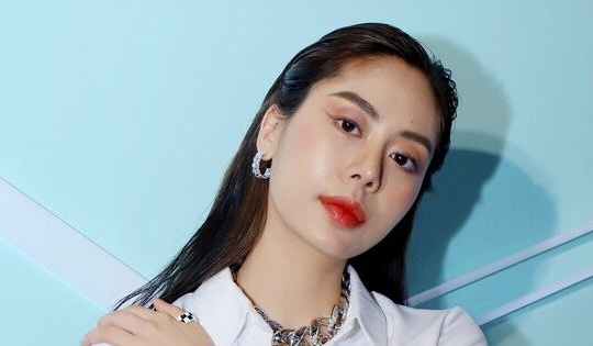 Garmin vivomove Sport dành cho giới trẻ, giá chưa đến 4,5 triệu đồng