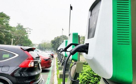 VinFast dự kiến xây 150.000 cổng sạc cho xe điện