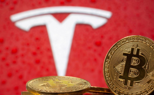 Khai thác 'mỏ bitcoin' bằng năng lượng mặt trời