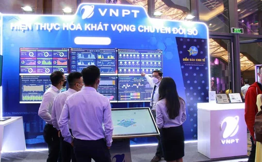 VNPT trình diễn hệ sinh thái chuyển đổi số tại Diễn đàn Kinh tế TP.HCM 2022