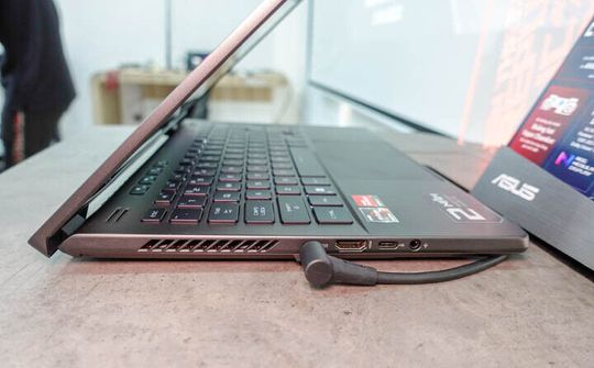 Asus ROG Zephyrus G14 dành cho game thủ lên kệ, giá từ 51 triệu đồng