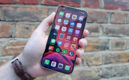 Ceramic Shield là công nghệ kính được Corning sản xuất độc quyền cho Apple