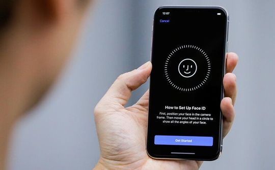 Apple đưa chương trình tự sửa chữa Face ID đến iPhone X