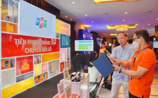 FPT trình diễn hệ sinh thái chuyển đổi số tại DX Summit 2022