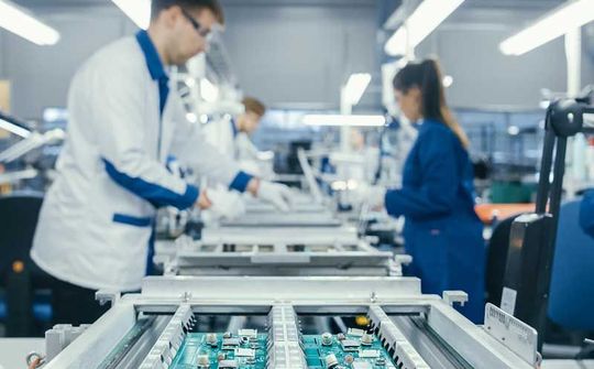 FPT Software và Landing AI phát triển gói giải pháp vận hành nhà máy thông minh