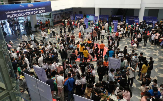 Fschools STEM Day 2022 thu hút giáo viên và học sinh