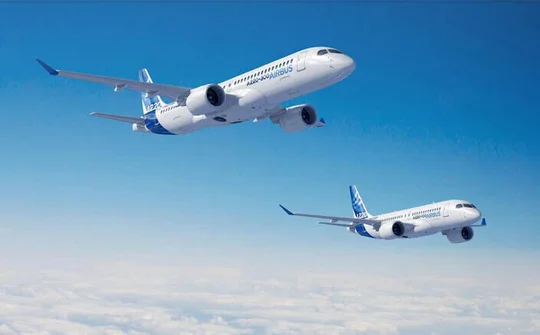 Máy bay A220 đến Hà Nội trong chuyến lưu diễn tại khu vực Châu Á-Thái Bình Dương