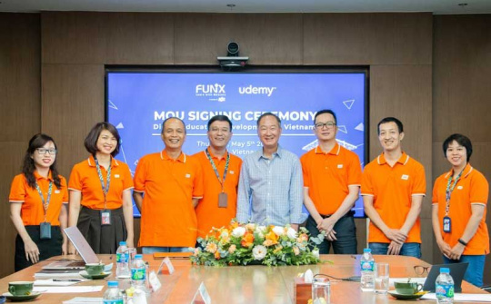 FUNiX và Udemy ký hợp tác phát triển giáo dục trực tuyến tại Việt Nam