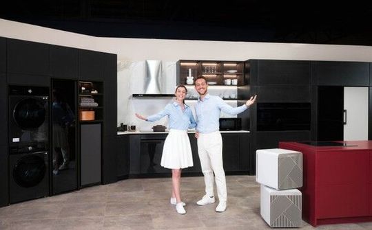 Samsung giới thiệu dòng sản phẩm Bespoke Home 2022 tại EuroCucina 2022