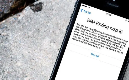 Giá iPhone lock lao dốc vì chưa thể kích hoạt ICCID