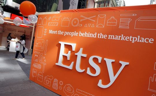Etsy chỉ phải trả mức thuế ít ỏi so với doanh thu “khủng”