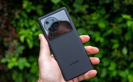 Vivo X80 Series lên kệ tại thị trường Việt Nam, giá từ 19,9 triệu đồng