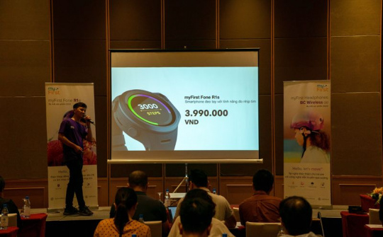 Đồng hồ thông minh cho trẻ em R1S ra mắt thị trường Việt