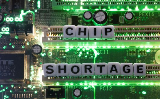 Số vụ gian lận chip kỷ lục do tình trạng khan hiếm
