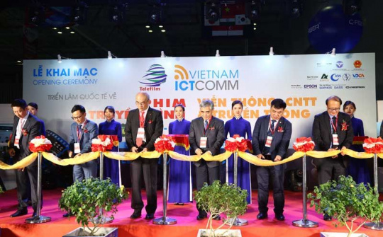 ICTCOMM 2022: Không gian trải nghiệm của Taiwan Excellence hút khách ngay ngày đầu tiên