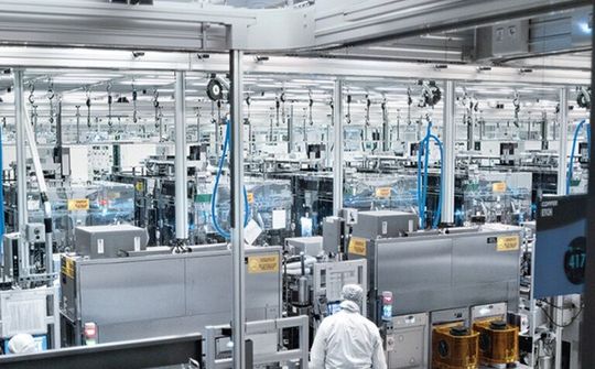 Intel hợp tác sản xuất chip cho MediaTek