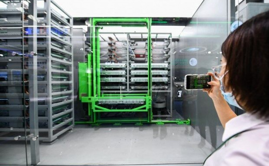 Trung Quốc đang dẫn đầu trong lĩnh vực pin điện toàn cầu