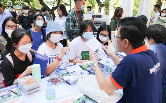 Cần "Biết mình, hiểu nghề" khi chọn ngành học