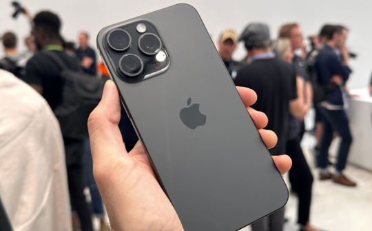 iPhone 15 series giảm giá sâu tại Trung Quốc