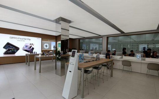 Oppo ra mắt trung tâm dịch vụ khách hàng cao cấp đầu tiên tại Việt Nam