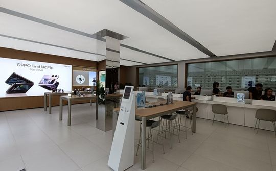 Oppo ra mắt trung tâm dịch vụ khách hàng cao cấp đầu tiên tại Việt Nam