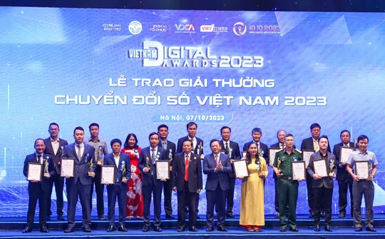 Vinh danh 38 giải pháp, tổ chức chuyển đổi số năm 2023