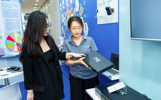 Doanh nghiệp Việt chung tay sản xuất thiết bị mạng Make in Vietnam