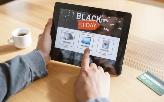 Black Friday: Doanh số bán hàng trực tuyến tại Mỹ lập kỷ lục 9,8 tỷ USD
