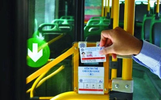 Hà Nội thí điểm vé điện tử liên thông đa phương thức cho giao thông công cộng