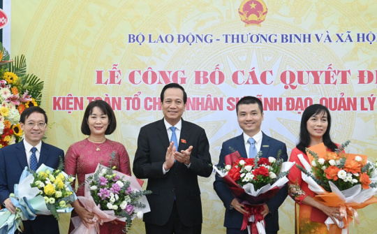 Báo Dân trí kiện toàn tổ chức trên cơ sở hợp nhất hai đơn vị báo chí