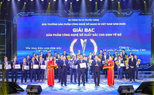 CMC Cloud giành giải Bạc sản phẩm Make in Vietnam 2023 xuất sắc cho kinh tế số