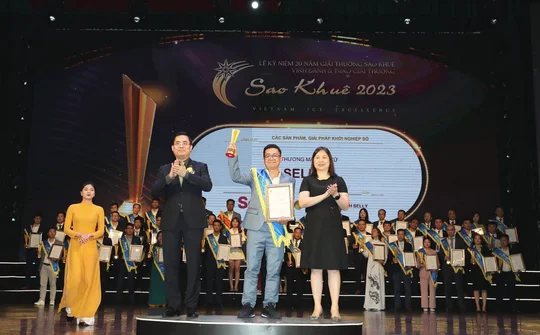 Selly nhận giải thưởng Sao Khuê 2023 về giải pháp sàn thương mại điện tử