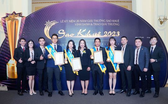 Hành trình 18 năm tỏa sáng của MISA tại Lễ trao giải Sao Khuê 2023