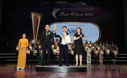 SaleKit - Phần mềm quản lý bán hàng đa kênh được trao tặng Giải thưởng Sao Khuê 2023
