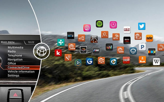 BMW giới thiệu hệ thống kết nối thông minh ConnectedDrive lần đầu tiên ở Việt Nam