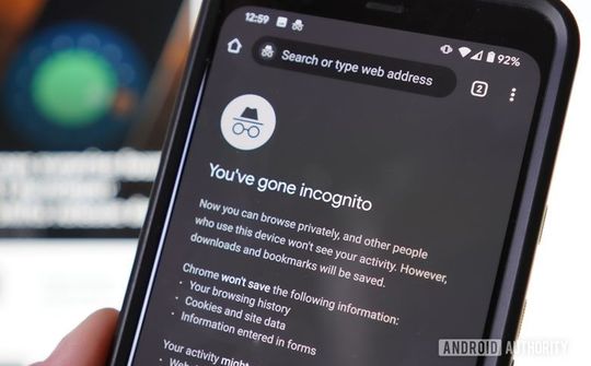 Smartphone Android tại Trung Quốc bị tố giám sát người dùng